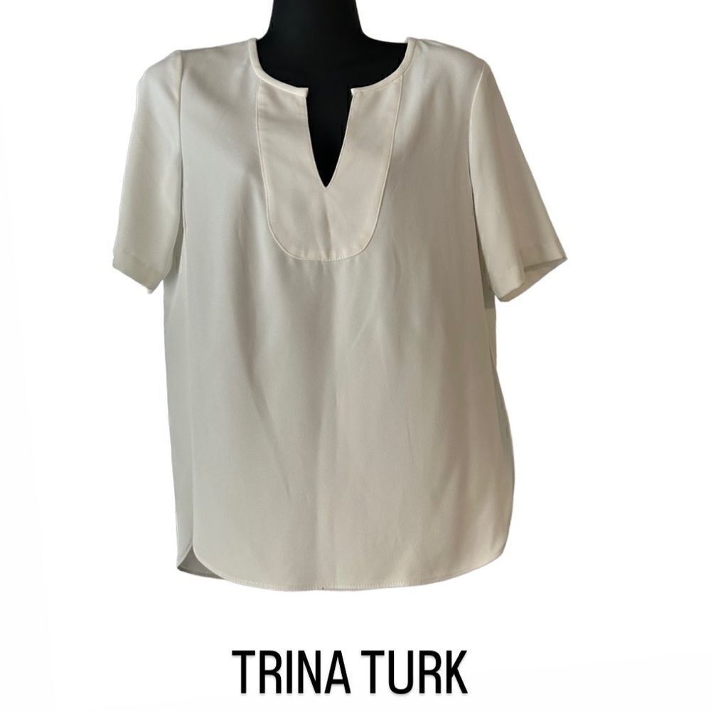 TRINA TURK blouse top short sleeve v neck size M women’s